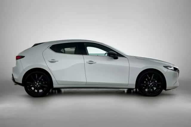 Mazda 3 (2024) thumbnail 12