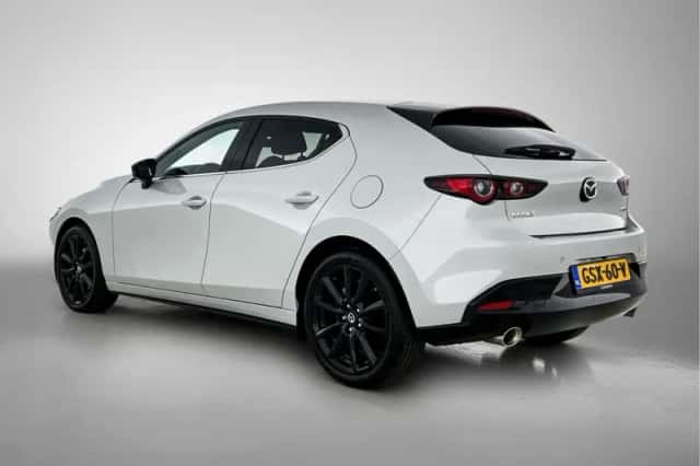 Mazda 3 (2024) thumbnail 14