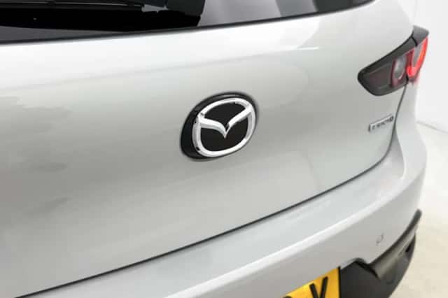 Mazda 3 (2024) thumbnail 19