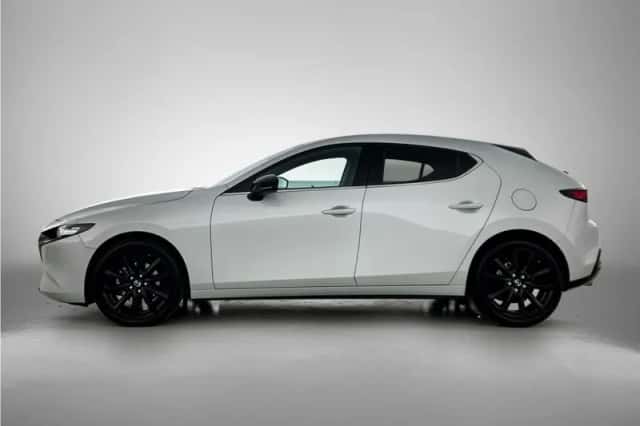 Mazda 3 (2024) thumbnail 3