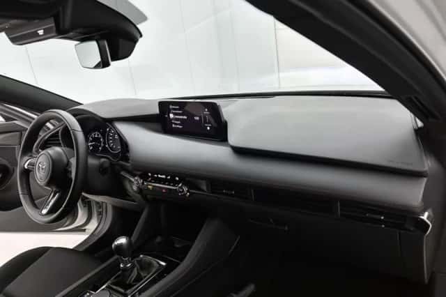Mazda 3 (2024) thumbnail 6