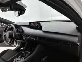 Mazda 3 (2024) thumbnail 6
