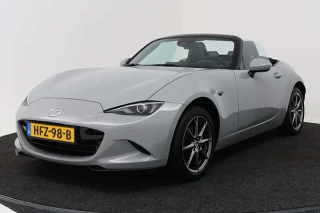Mazda MX-5 (2025) thumbnail 1