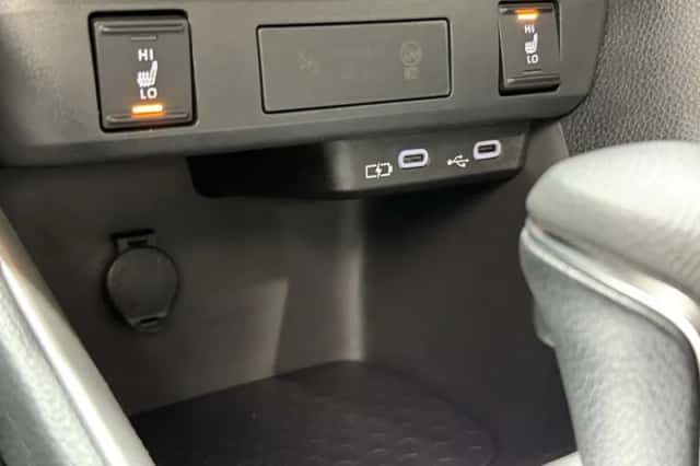 Mazda 2_Hybrid (2025) thumbnail 22