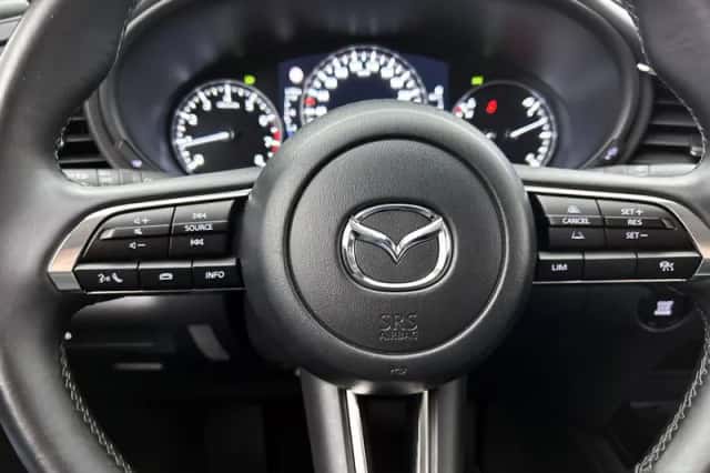 Mazda CX-30 (2024) thumbnail 17