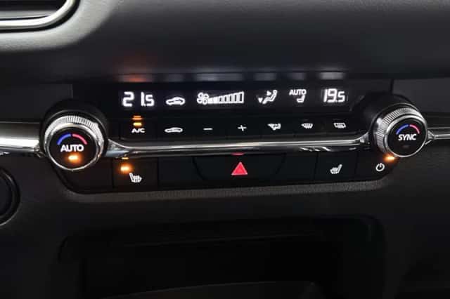 Mazda CX-30 (2024) thumbnail 9