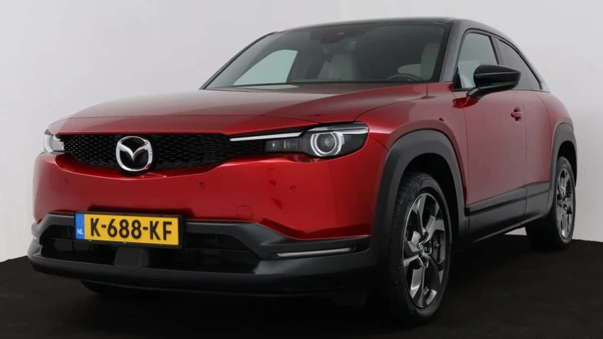 Mazda MX-30 (2020) — foto 1