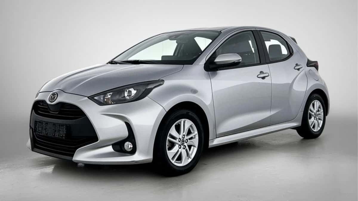 Mazda 2_Hybrid (2024) — foto 1