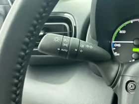 Mazda 2_Hybrid (2024) thumbnail 15