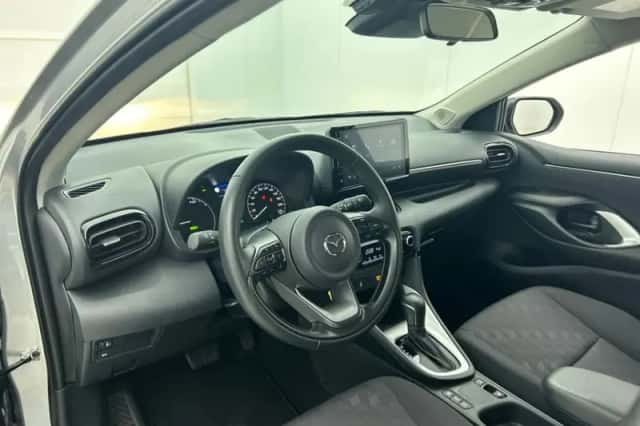 Mazda 2_Hybrid (2024) thumbnail 5