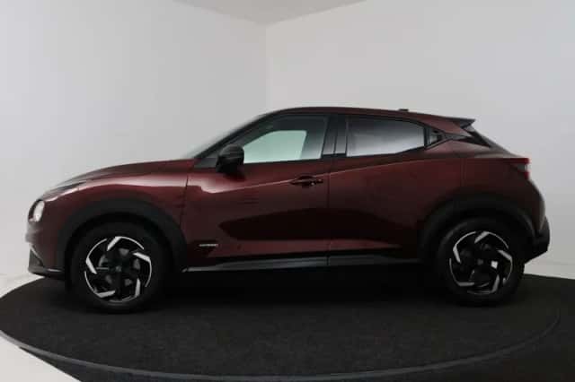 Nissan Juke (2024) thumbnail 3