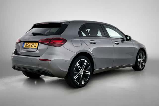 Mercedes-Benz A-Klasse (2023) thumbnail 2