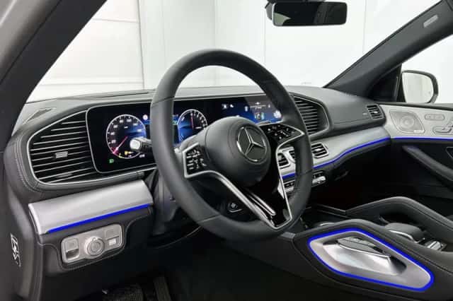 Mercedes-Benz GLE (2026) thumbnail 39
