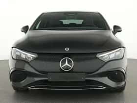 Mercedes-Benz EQE (2024) thumbnail 2