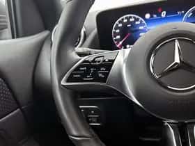 Mercedes-Benz GLA (2024) thumbnail 14