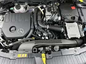 Mercedes-Benz GLA (2024) thumbnail 27