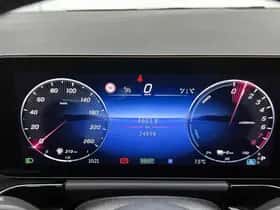 Mercedes-Benz GLA (2024) thumbnail 5