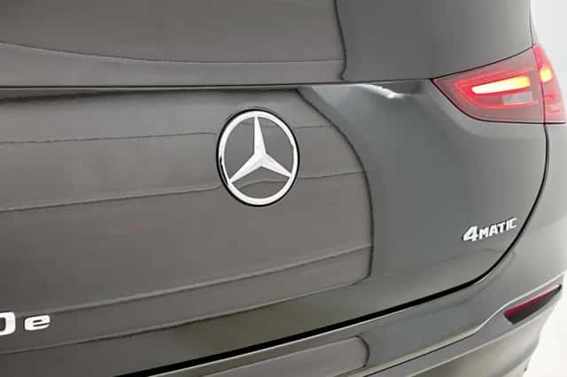 Mercedes-Benz GLE (2024) thumbnail 18