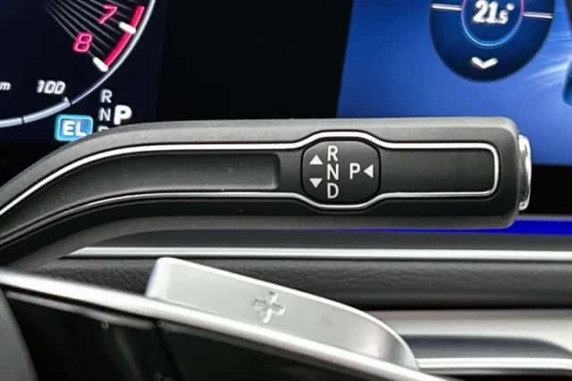 Mercedes-Benz GLE (2025) thumbnail 11