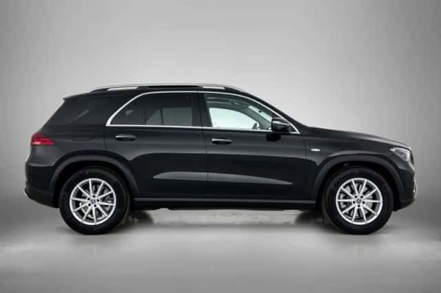 Mercedes-Benz GLE (2025) thumbnail 13