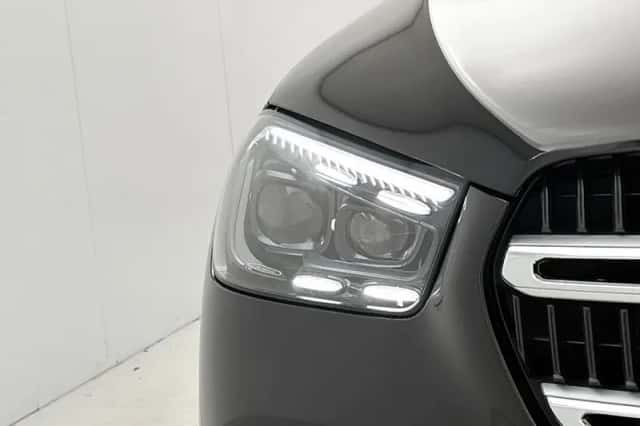 Mercedes-Benz GLE (2025) thumbnail 41