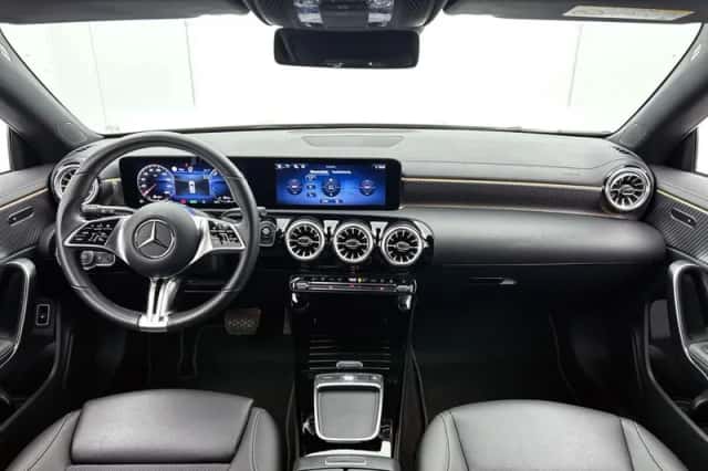 Mercedes-Benz CLA-Klasse (2024) thumbnail 4