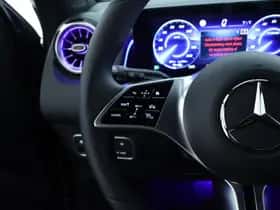 Mercedes-Benz EQB (2025) thumbnail 10