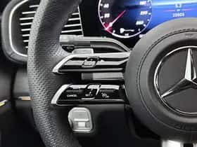 Mercedes-Benz GLE (2025) thumbnail 15