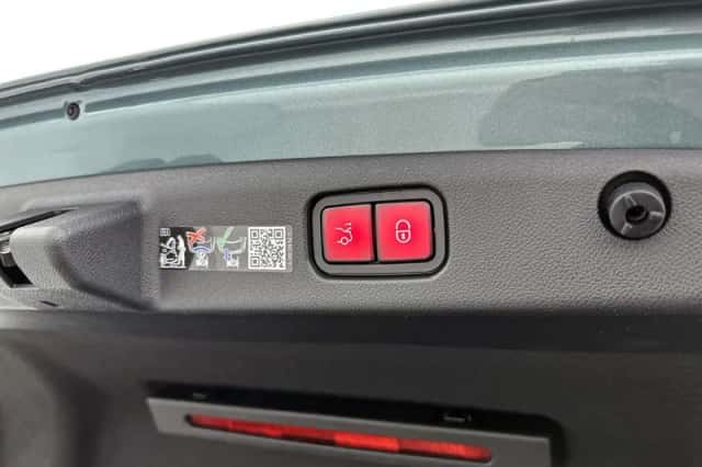 Mercedes-Benz E-Klasse (2026) thumbnail 32