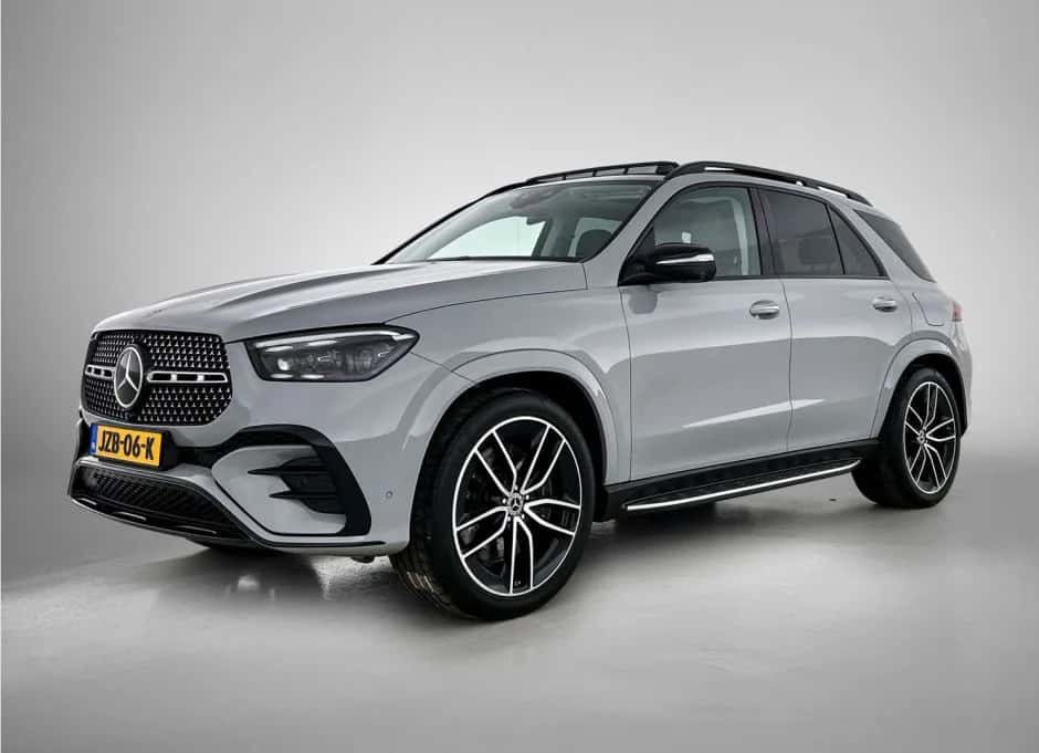 Mercedes-Benz GLE (2024) — foto 1
