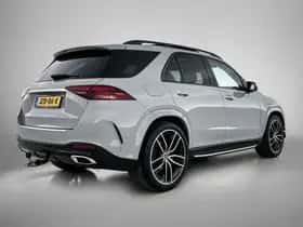 Mercedes-Benz GLE (2024) thumbnail 2