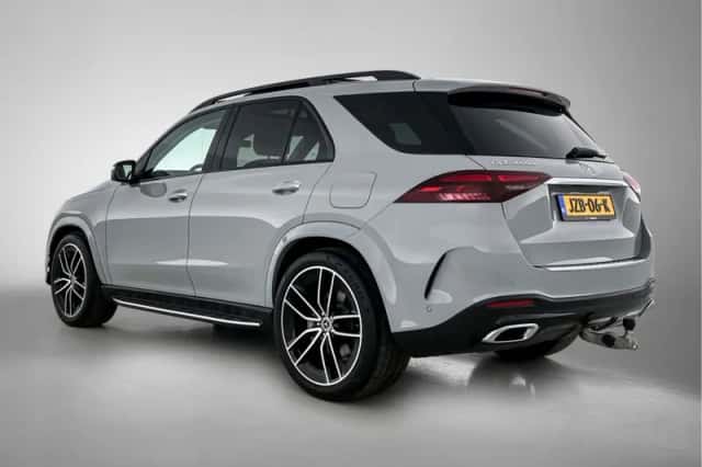 Mercedes-Benz GLE (2024) thumbnail 14