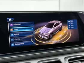 Mercedes-Benz GLE (2024) thumbnail 30