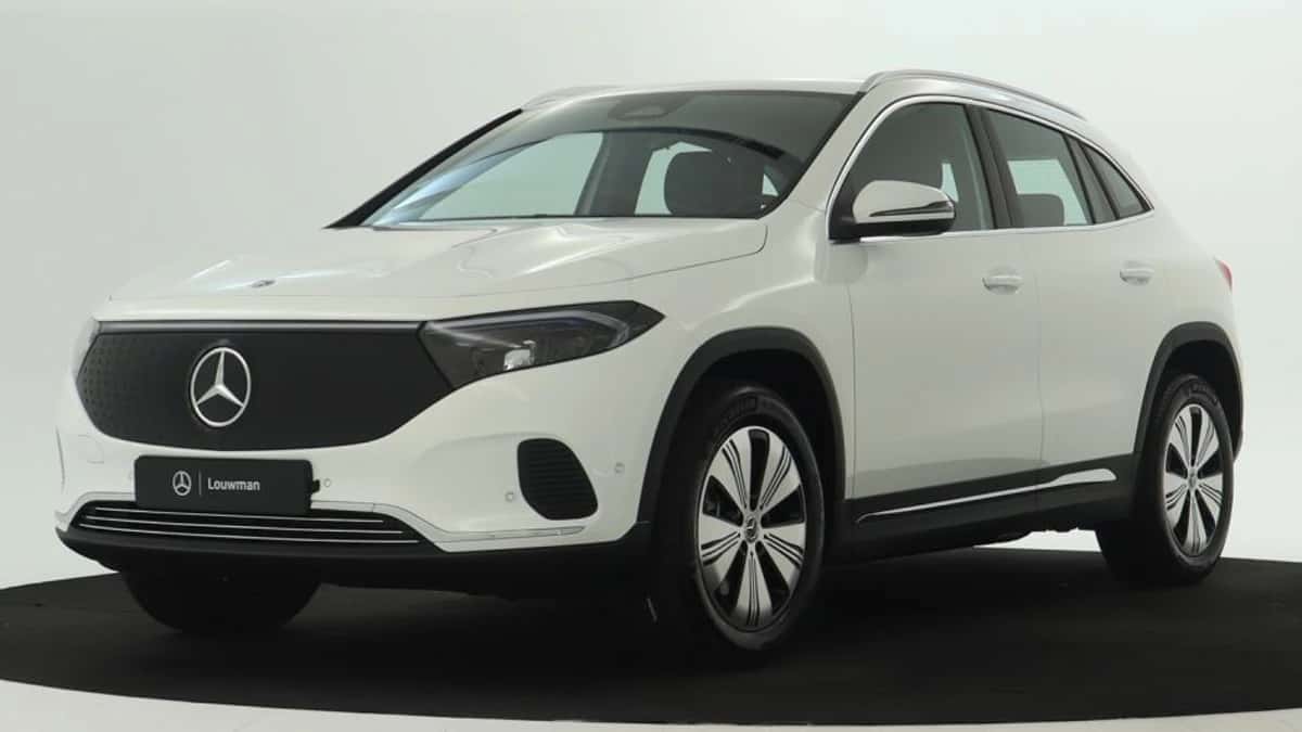 Mercedes-Benz EQA (2025) — foto 1