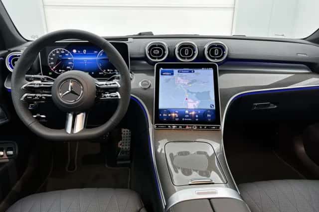 Mercedes-Benz CLE (2026) thumbnail 4