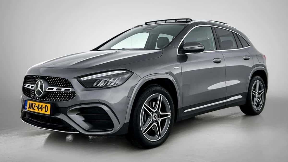 Mercedes-Benz GLA (2025) — foto 1