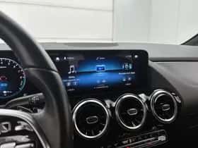 Mercedes-Benz GLA (2023) thumbnail 7