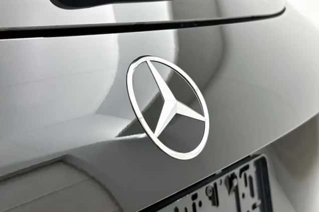 Mercedes-Benz GLA (2025) thumbnail 32