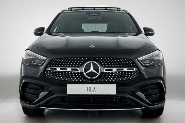 Mercedes-Benz GLA (2025) thumbnail 7