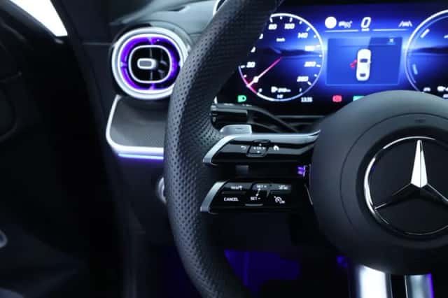 Mercedes-Benz CLE (2025) thumbnail 11