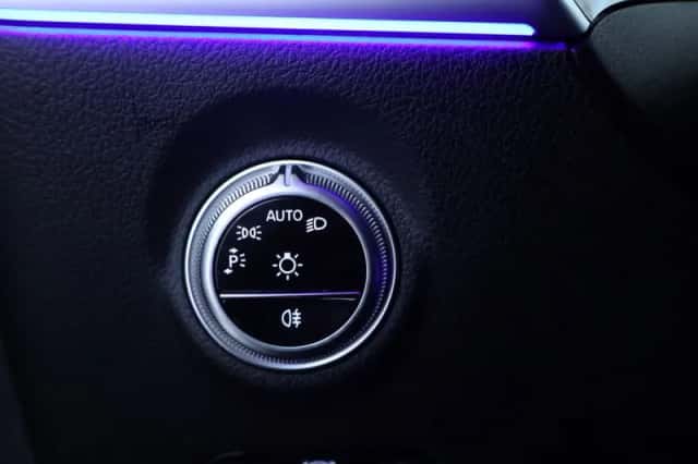Mercedes-Benz CLE (2025) thumbnail 8