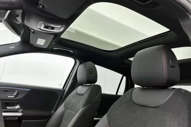 Mercedes-Benz EQA (2026) thumbnail 10