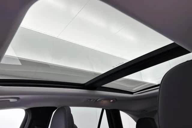 Mercedes-Benz GLC-Klasse (2025) thumbnail 6