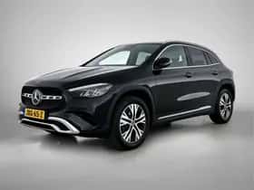 Mercedes-Benz GLA (2024)