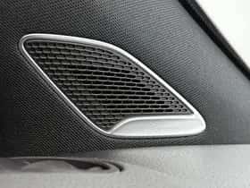 Mercedes-Benz GLA (2024) thumbnail 37
