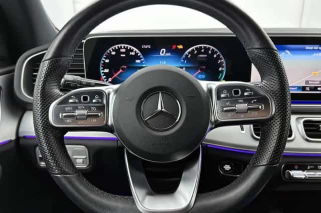 Mercedes-Benz GLE (2022) thumbnail 17