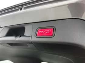 Mercedes-Benz EQB (2025) thumbnail 23