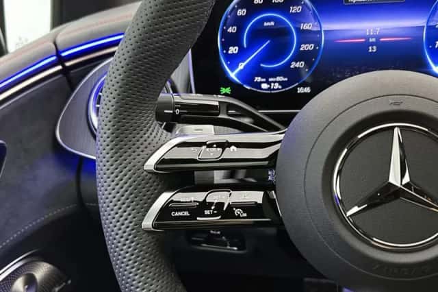 Mercedes-Benz EQE (2026) thumbnail 16