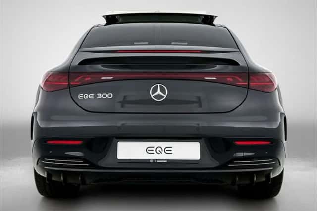 Mercedes-Benz EQE (2026) thumbnail 21