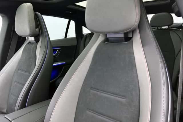 Mercedes-Benz EQE (2026) thumbnail 32